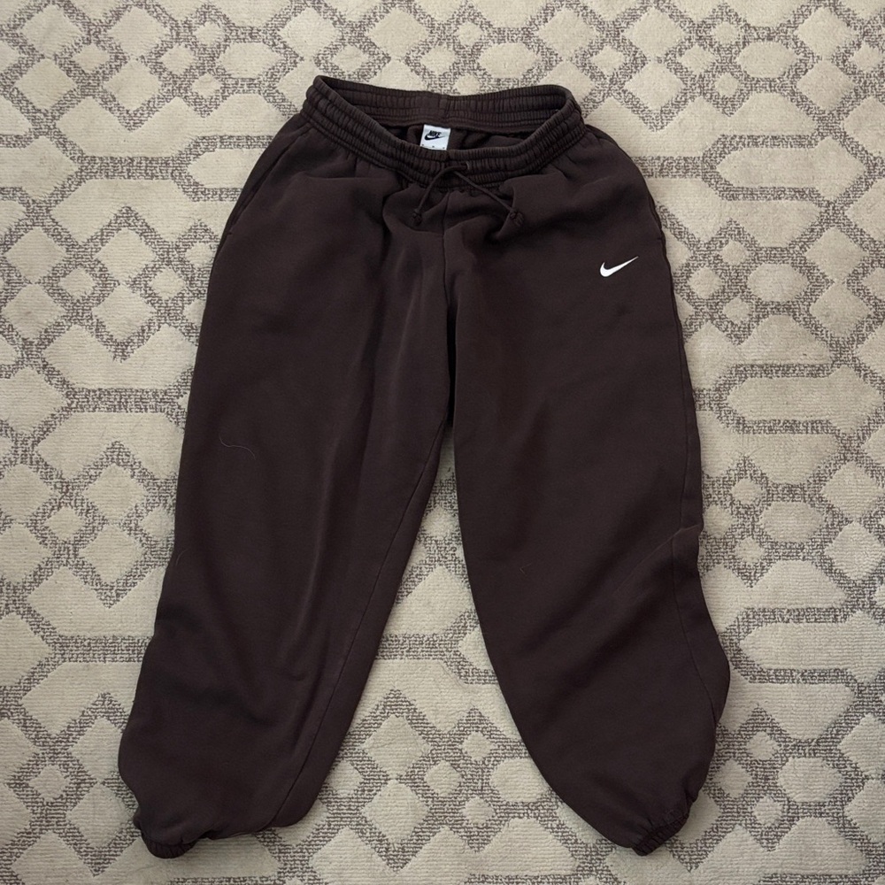 Women Dark Brown Oversized Sweatpants
